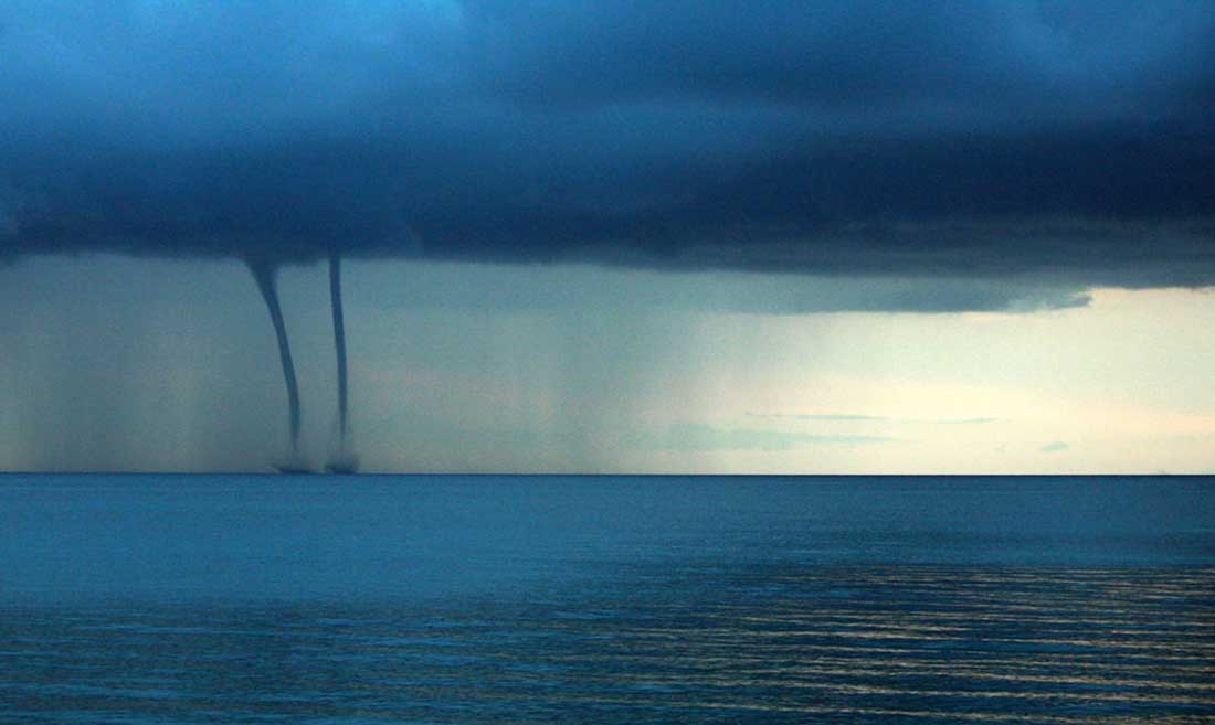 Tromba je tornado koji se formira iznad vode